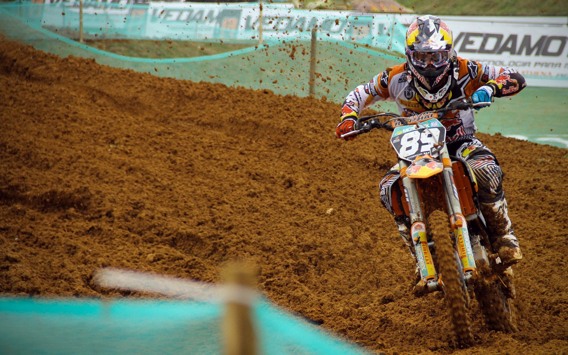 《PUBGMobile》“极限操控”世界大赛,战术PK火爆开启!