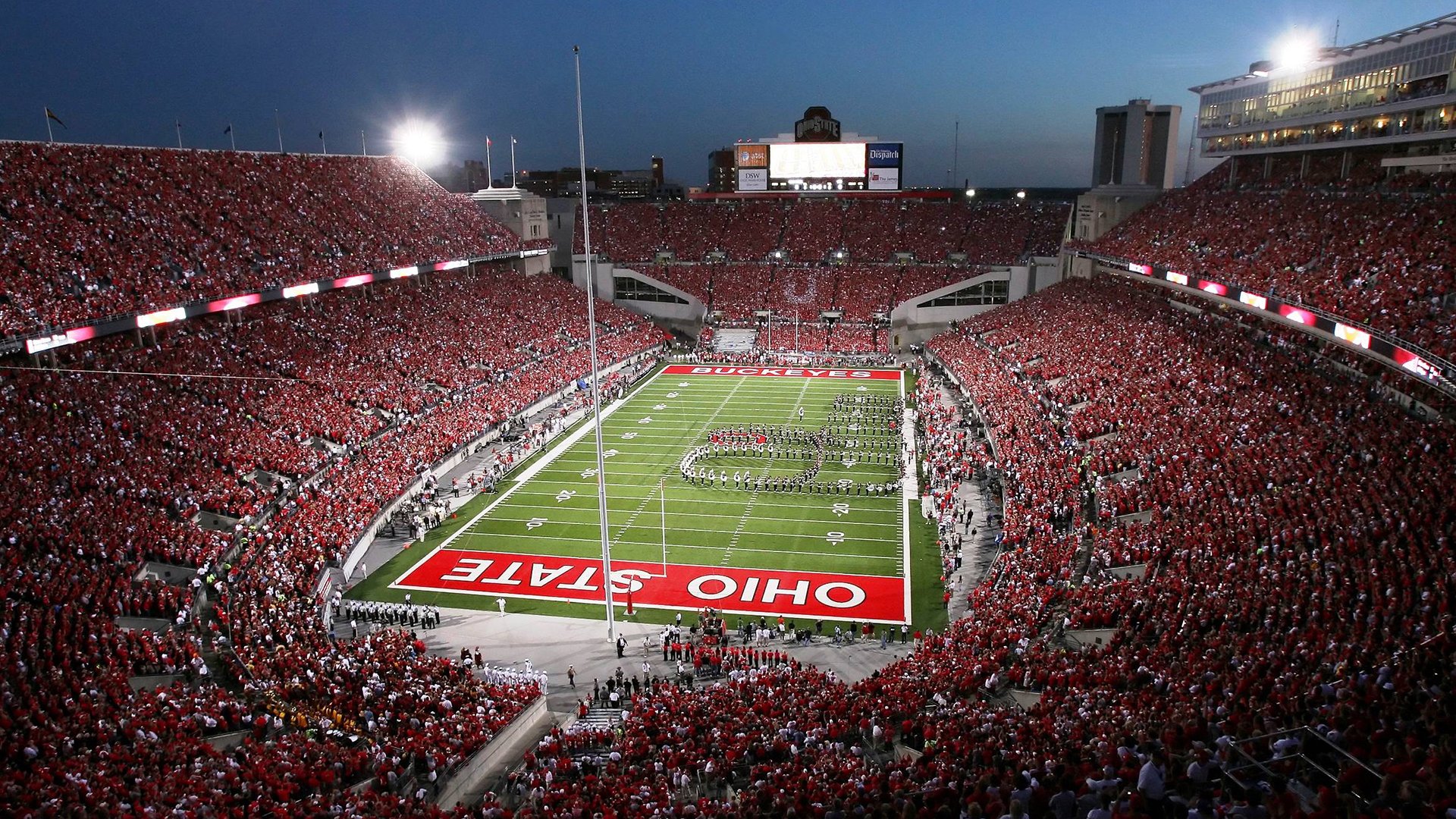 火箭主力阵容明确以速度为战术核心，火箭的阵容名单